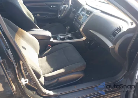 2015 Nissan Altima 2.5 S from USA, damaged, VIN 1N4AL3AP1FN910296